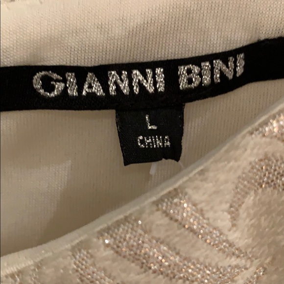 Gianni Bini cream floral embossed mini dress Size Large NWT - Picture 4 of 6